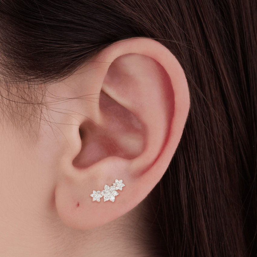 Diamond Three Flower Garland Stud Earring