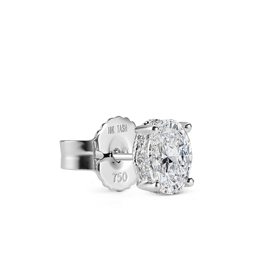 Oval Diamond Engraved Stud Earring