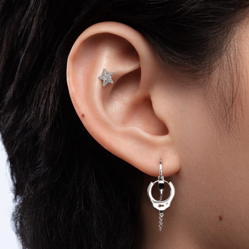 Invisible Set Diamond Star Threaded Stud Earring