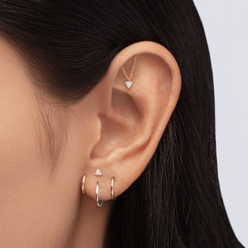 Invisible Set Triangle Diamond Threaded Stud Earring