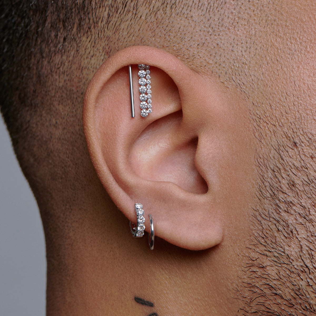 Invisible Set Diamond Apsara Bar Threaded Stud Earring