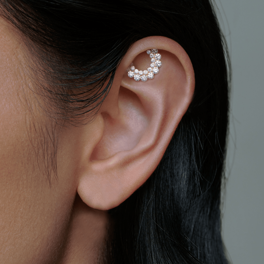 Demi Apsara Invisible Set Diamond Threaded Stud Earring
