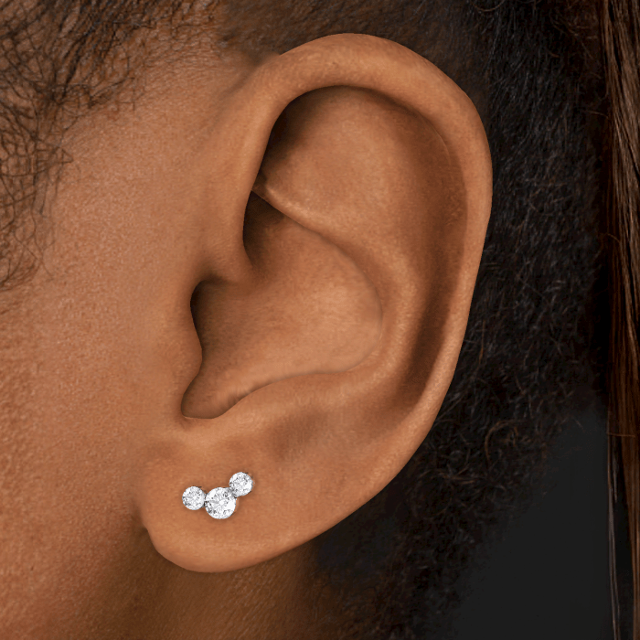 Invisible Set Three Diamond Curve Threaded Stud Earring