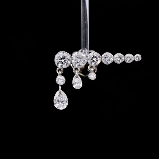 Invisible Set Diamond Crescendo Bar Threaded Stud Earring