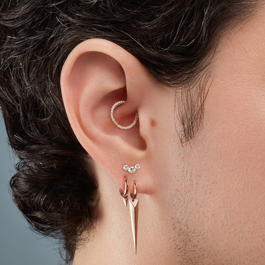 Invisible Set Three Diamond Curve Threaded Stud Earring With Titanium Backing