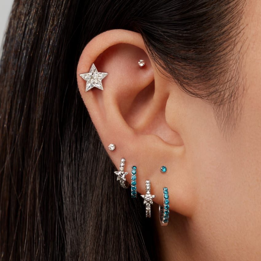 Invisible Set Blue Diamond Threaded Stud Earring With Titanium Backing