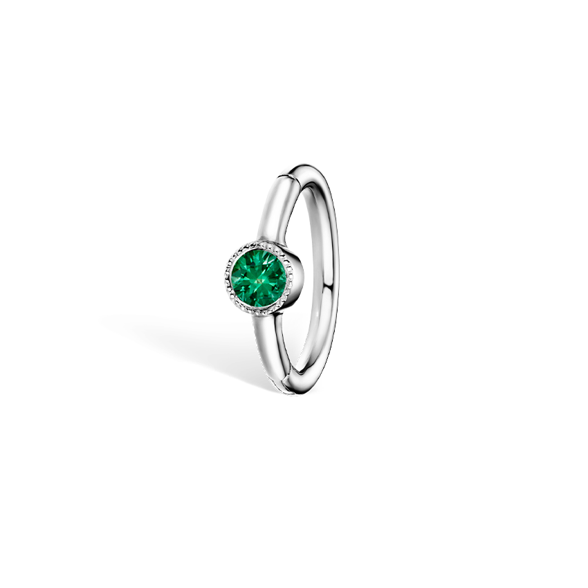 Scallop Set Emerald Hoop Earring